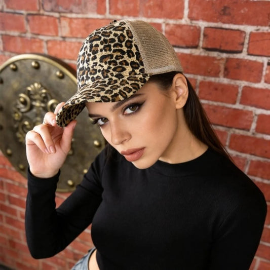 Leopard Print Ponytail Baseball Cap – Stylish & Breathable 🧢🐆